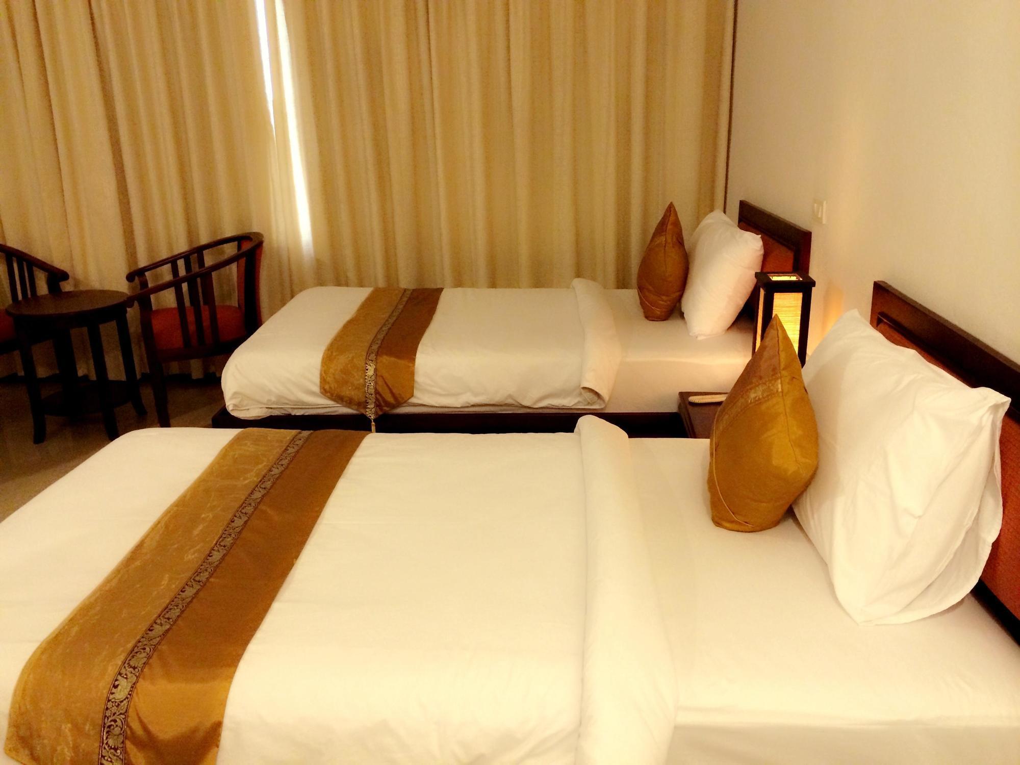 Av Hotel 비엔티안 외부 사진