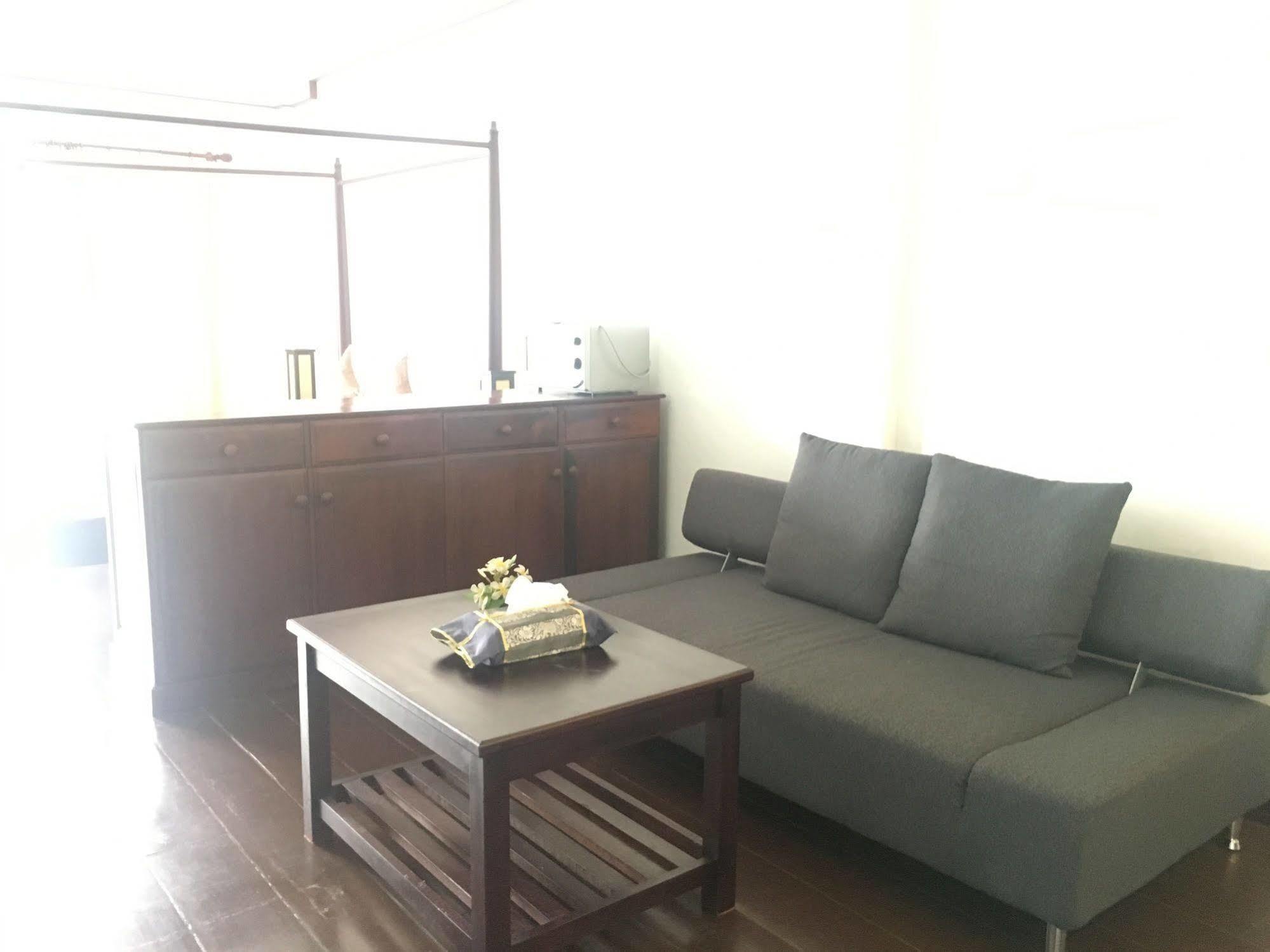 Av Hotel 비엔티안 외부 사진