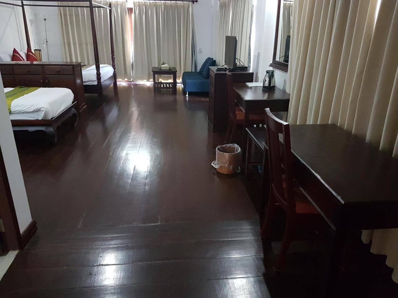 Av Hotel 비엔티안 외부 사진